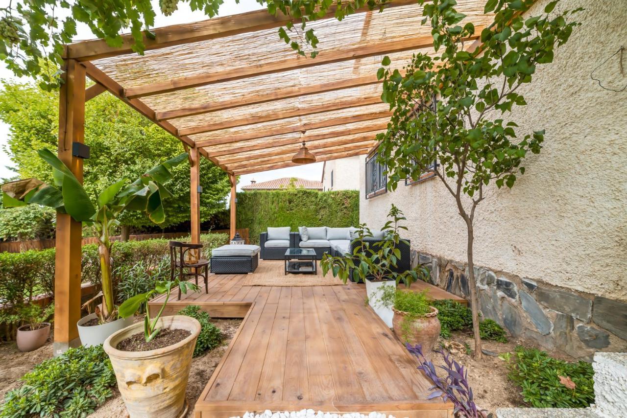 Chalet Con Piscina En Entorno Idilico Ла Субия Екстериор снимка